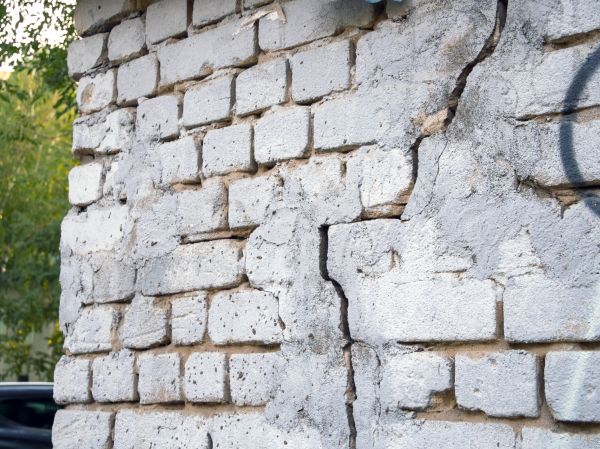 Cracked Brick Wall Repair in Evergreen